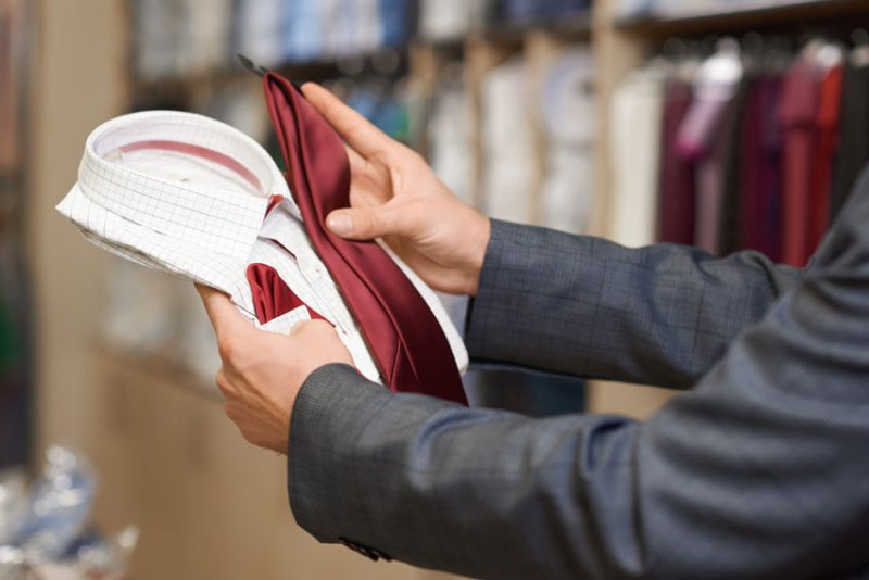 Choosing-Satin-Accessories